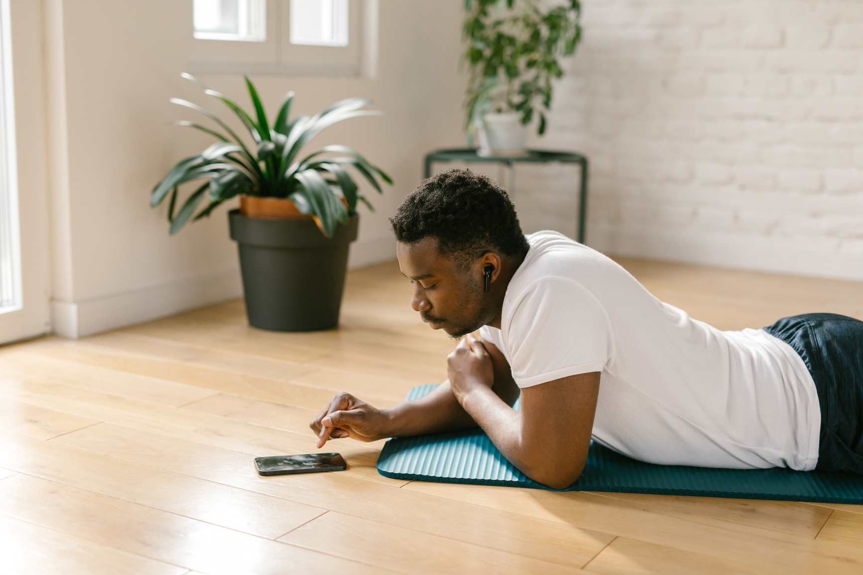Does Testosterone Make You Gain Weight? How the Two Connect